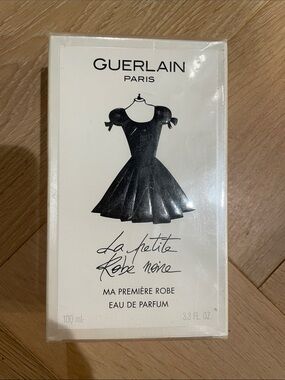 NWT Guerlain La Petite Robe Noire / EDP Spray 3.3 oz/ 100ml